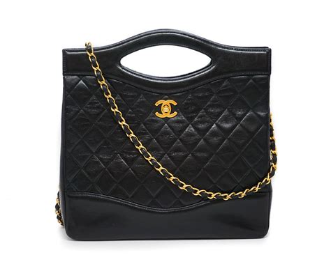 chanel vintage bag in lamb leather|Chanel lambskin leather bag.